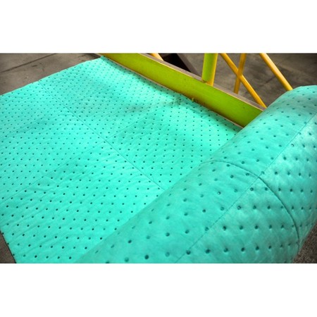 32" x 300 ft Universal Premium Green Perforated Absorbent Roll