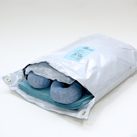 Grab & Go Oil-Only Standard Vehicle Spill Kit